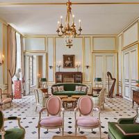Một đêm nghỉ dưỡng đắt đỏ kiểu hoàng gia ở cung điện Versailles - 3
