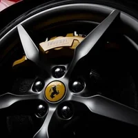 Chiêm ngưỡng siêu xe Ferrari F8 Tributo Modena Italy-5