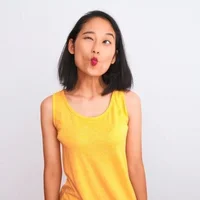 Face Yoga giúp trẻ hóa khuôn mặt cực hiệu quả tại nhà-5