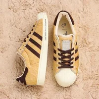 Adidas hachiko