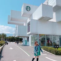 6 cửa hàng cà phê Starbucks đẹp nhất châu Á - 8