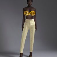 BST mới của NTK Trần Hùng gây ấn tượng tại London Fashion Week-3