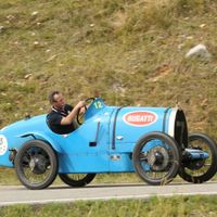 Bugatti kỷ niệm 100 năm chiến thắng của Type 13 Brescia-5