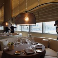 Khám phá bên trong tòa nhà chọc trời cao nhất thế giới ở Dubai - 7