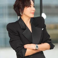Bộ sưu tập kim cương và đồng hồ triệu đô của Lưu Gia Linh-8