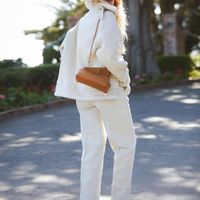 Các ngôi sao đã phối đồ với chiếc túi Fendi First như thế nào?-7