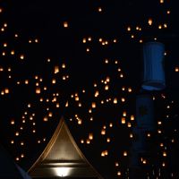 Rực rỡ lễ hội thả đèn trời Yi Peng - Điểm nhấn của du lịch Chiang Mai tháng 11-9