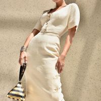 Ở Việt Nam, ai đủ trình độ để trở thành Chanel sống? - Ảnh 3.