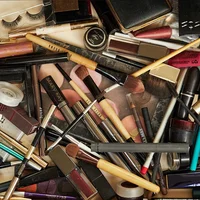 Tuyệt chiêu tối giản kho mỹ phẩm cho nàng nghiện makeup thích mua sắm