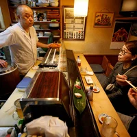 Bạn đã ăn sushi chuẩn như người Nhật?