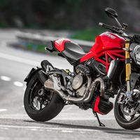 8 mẫu super nakedbike tốt nhất năm 2021 ảnh 10