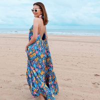 Có 1 mẫu đầm khiến sao nữ Vbiz mê mệt: Thoải mái level max nhưng lại khiến nhiều cô vướng vào nghi vấn có bầu - Ảnh 1.