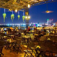 Breeze Sky Bar Hồ Chí Minh - hướng dẫn Việt Nam