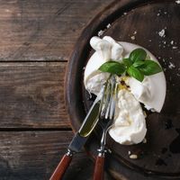 ndn_burrata_resize.jpg