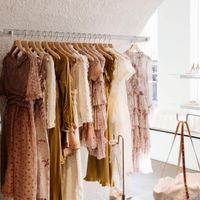 Bí quyết mua sắm "một vào - một ra"