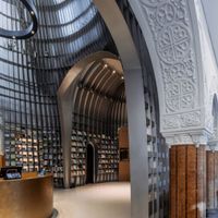 Độc đáo hiệu sách Sinan Books Poetry Store cải tạo từ nhà thờ