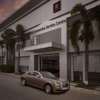 Rolls-Royce Motor Cars - Mở xưởng dịch vụ chính hãng tại TP. Hồ Chí Minh