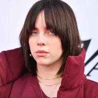 Billie Eilish được chọn làm người thay thể Travis Scott tại Coachella 2022?