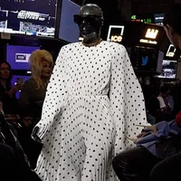 Balenciaga rời khỏi Twitter