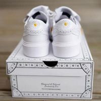 Nike Peaceminusone