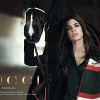 Chanel Cruise 2023 chu du đến quê nhà nàng đại sứ Charlotte Casiraghi