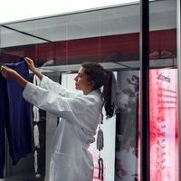 Cùng hưởng ứng chương trình “Thu gom quần áo cũ” của H&M nhé!