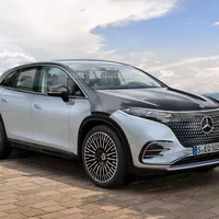 Mercedes SUV EQS 2023