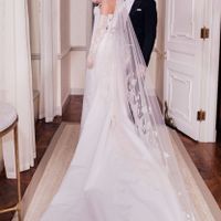 Brooklyn Beckham và Nicola Peltz