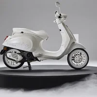 Justin x Vespa