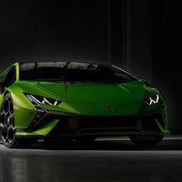 Lamborghini Huracan Tecnica ra mắt, mạnh 631 mã lực