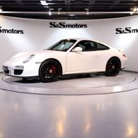 Porsche 911 Carrera GTS thế hệ mới đầu tiên lộ diện ở Việt Nam