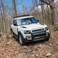 Land Rover kỷ niệm 30 năm của dòng Defender với lần phát hành phiên bản giới hạn