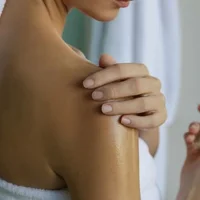 Gợi ý 6 loại tinh dầu khô dưỡng da cực kỳ đáng thử