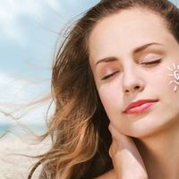 Cập nhật 3 xu hướng chống nắng cho làn da khỏe mạnh đón Hè nào!