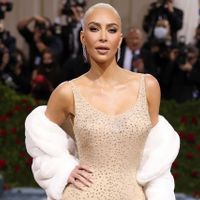Thừa nhận ép cân cấp tốc để đi MET Gala, Kim Kardashian nhận chỉ trích dữ dội