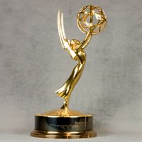 20221407_MFonline_Emmy2022-12.jpg