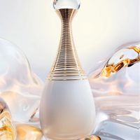 Dior J