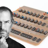 Hai kỷ vật của Steve Jobs được đấu giá lên tới hơn 1 triệu USD