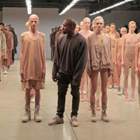 Yeezy vướng phải hạn chế trong các hoạt động độc lập sau khi Kanye West chấm dứt quan hệ đối tác với GAP