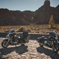 BMW R 18 B và BMW R 18 Transcontinental có thiết kế cổ điển và trang bị hiện đại