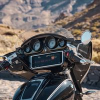 Trang bị màn hình TFT 10.25” trên BMW R 18 B và BMW R 18 Transcontinental