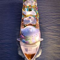 Siêu du thuyền Icon of the Seas 