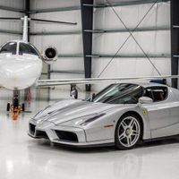 Ferrari đấu giá phiên bản mẫu xe Ferrari Enzo 2003
