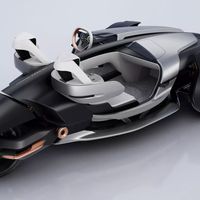 Yamaha Tricera - môtô điện 3 bánh sắp trình làng
