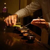 Gen Yamamoto, Tokyo là nơi đầu tiên cung cấp cocktail mini dựa trên thực đơn theo mùa, hay còn gọi là “shiki”. Ảnh: Hendra Wijaya.