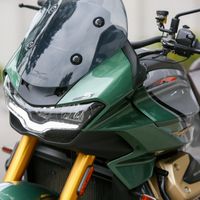 Moto Guzzi V100 Mandello S - môtô đường trường giá 535 triệu đồng