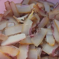 Nộm da trâu: Đặc sản kì lạ của người Sơn La chế biến từ nguyên liệu dùng để  làm... trống