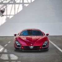 Alfa Romeo đã chính thức giới thiệu siêu phẩm 33 Stradale