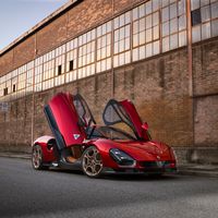 Alfa Romeo ra mắt siêu xe mới: 33 Stradale