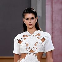 Bộ sưu tập Ready-to-Wear Valentino Xuân Hè 2024 chủ nghĩa nữ quyền